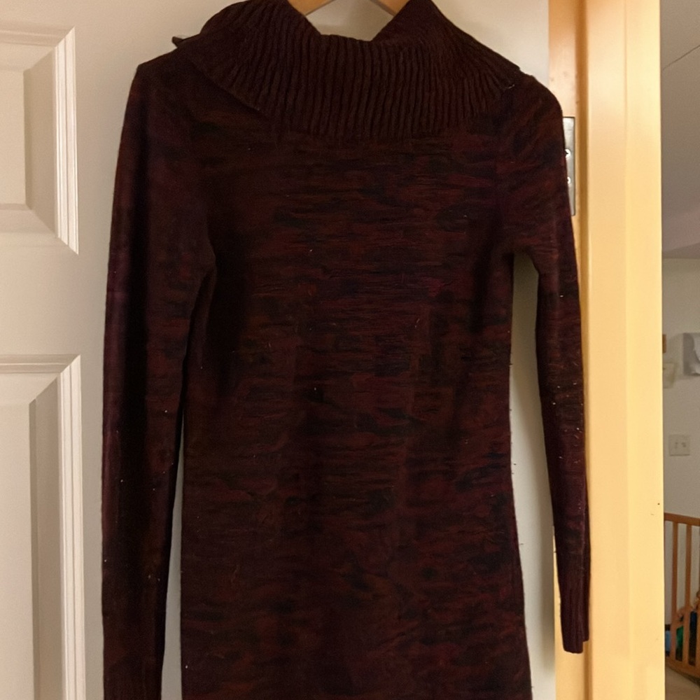 Sweater - Picture 7 of 7